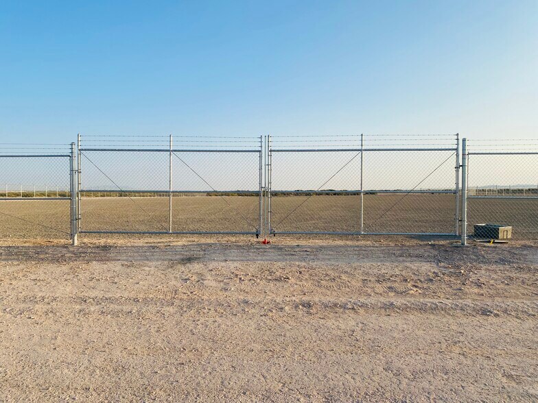 More Photos Of 13019 Pellicano Drive, El Paso Land For Lease