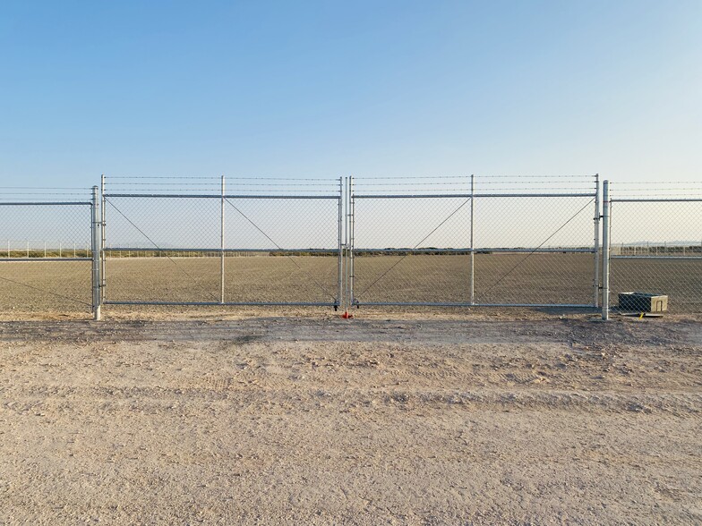 More Photos Of 13019 Pellicano Drive, El Paso Land For Lease