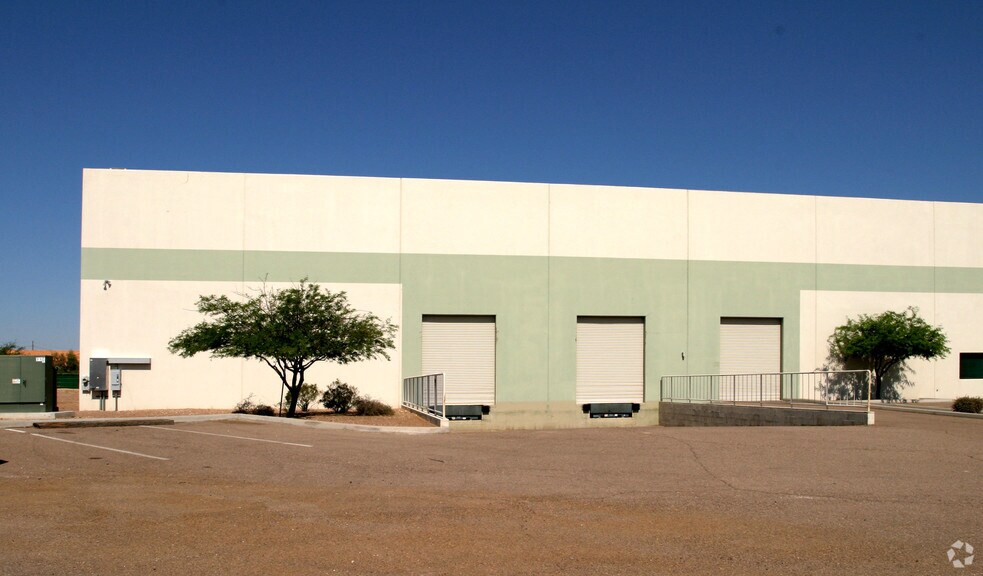 More Photos Of 4771 S Overland Dr, Tucson Warehouse For Sale
