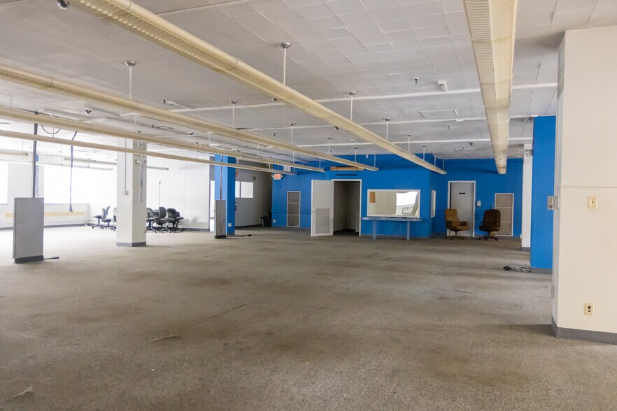 More Photos Of 801 Hazlett Ave, Wheeling Office For Sale