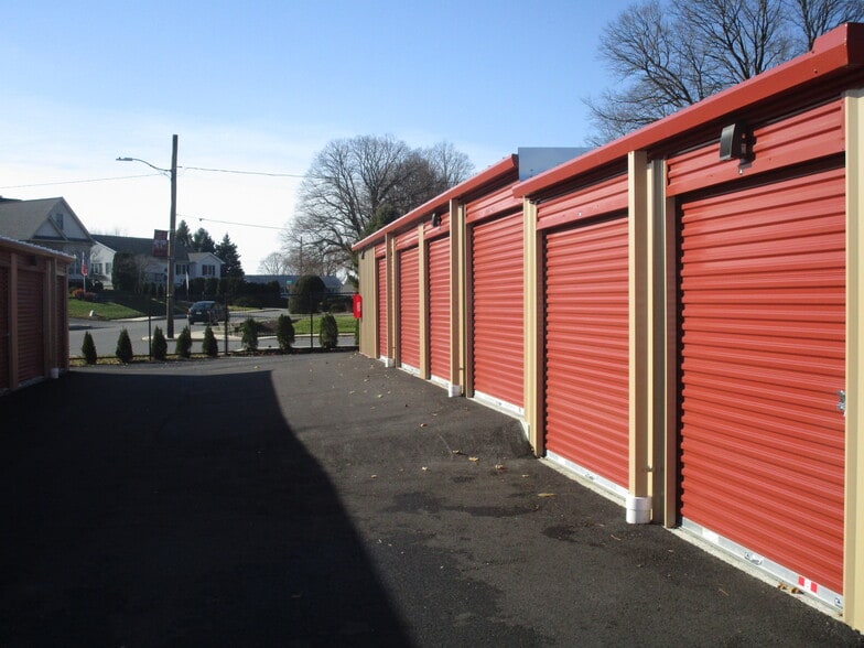 More Photos Of 219 S 5th St, Coplay Self Storage For Sale