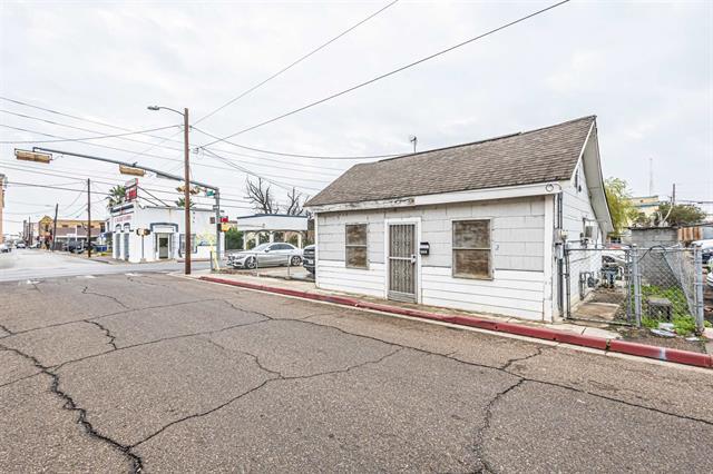 More Photos Of 1502 Lincoln St, Laredo General Retail For Sale