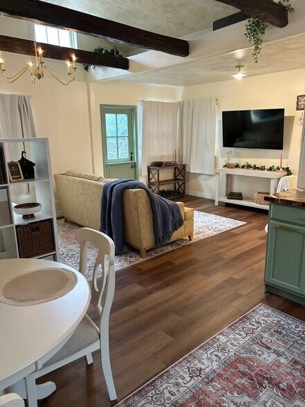 More Photos Of 27353 1/2 Pacific Coast Hwy, Malibu Apartments For Sale