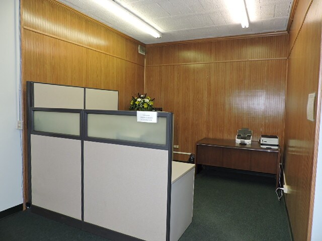 More Photos Of 419 N Westwood Ave, Toledo Light Distribution For Sale