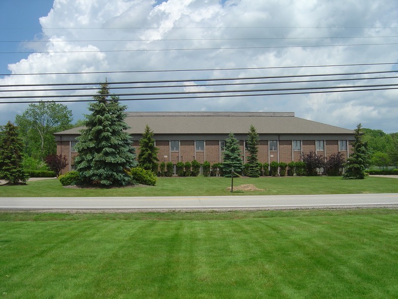 Primary Photo Of 30505 Bainbridge Rd, Solon Office For Lease