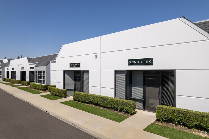 More Photos Of 3960 Prospect Ave, Yorba Linda Light Manufacturing For Lease