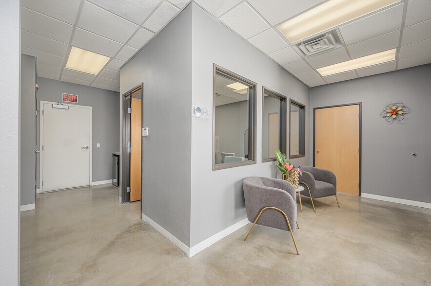 More Photos Of 1491 Palma Rd, Bullhead City Medical For Sale