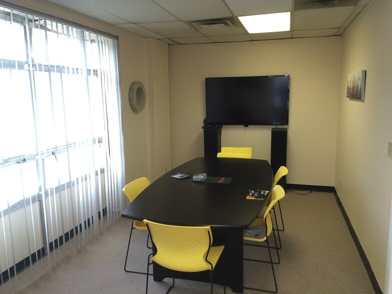 More Photos Of 10 W Main St, Elmsford Medical For Sale