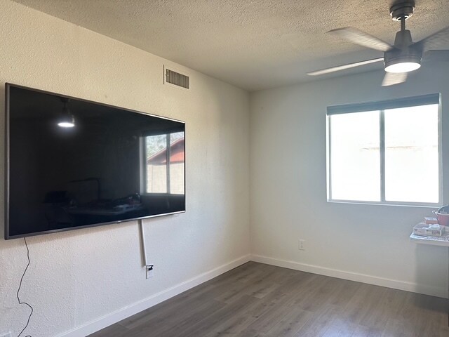 More Photos Of 30th & Sweetwater Ave, Phoenix Assisted Living For Lease