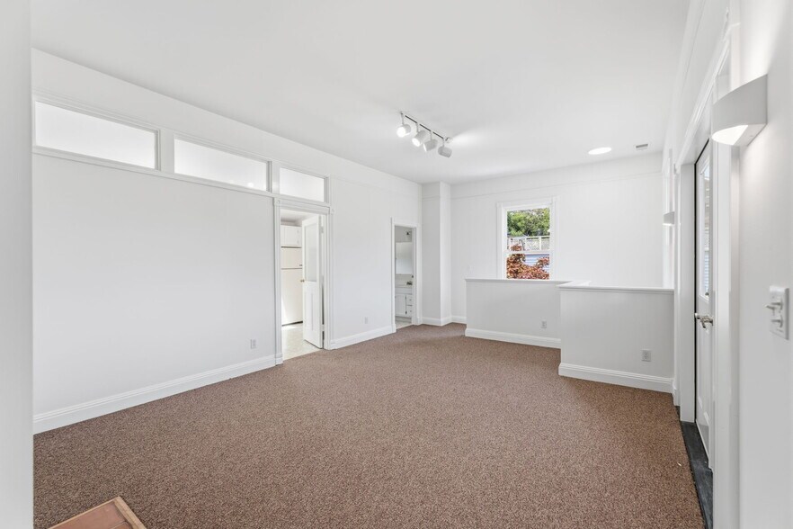 More Photos Of 499-503 Magnolia Ave, Larkspur Storefront Retail Residential For Sale
