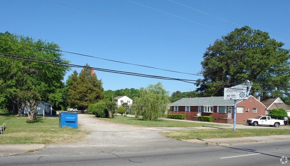 More Photos Of 11069 Warwick Blvd, Newport News Land For Sale