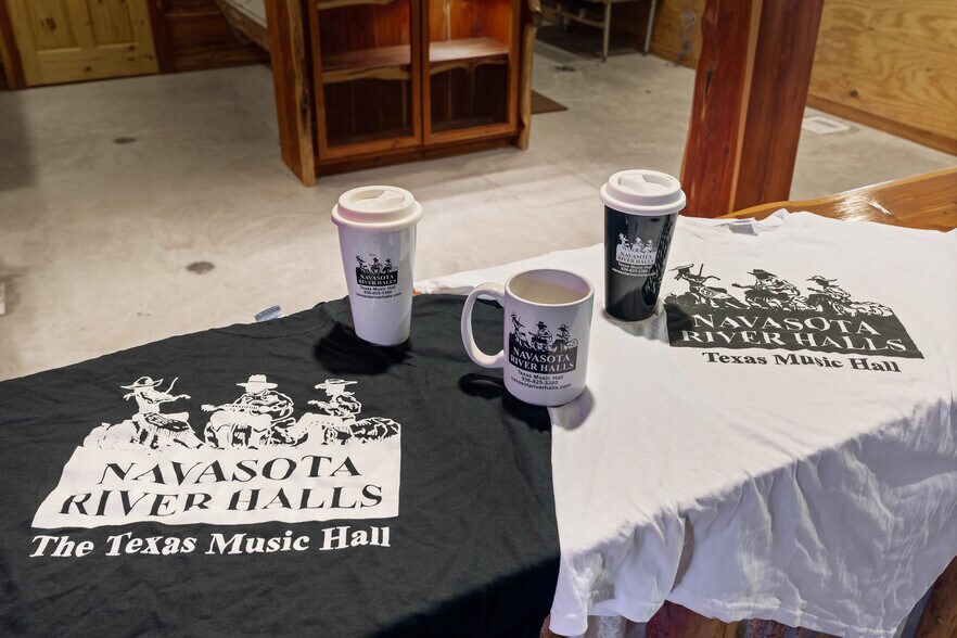 More Photos Of 2692 Highway 105 W, Navasota Specialty For Sale