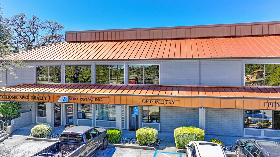 More Photos Of 11879 Kemper Rd, Auburn Office For Sale