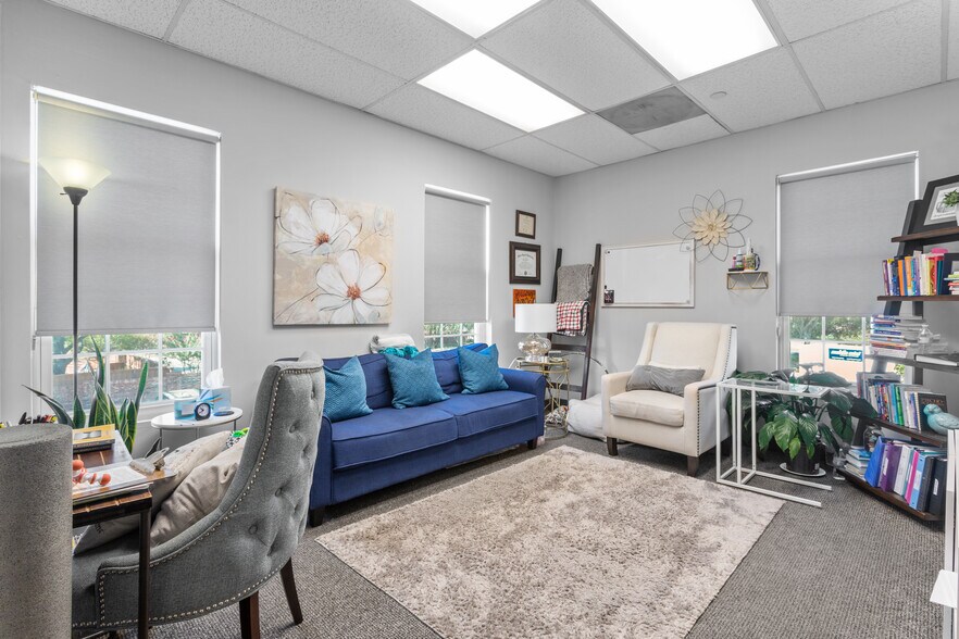 More Photos Of 17734 Preston Rd, Dallas Office For Sale