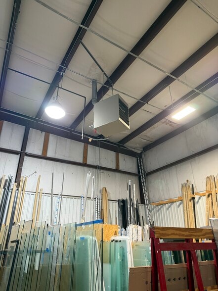More Photos Of 6601 Royal St, Pleasant Valley Warehouse For Sale