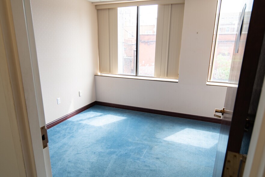 More Photos Of 235 North St, Buffalo Medical For Sale