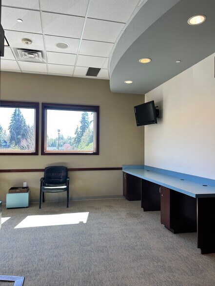 More Photos Of 463 Tremont St W, Port Orchard Medical For Lease