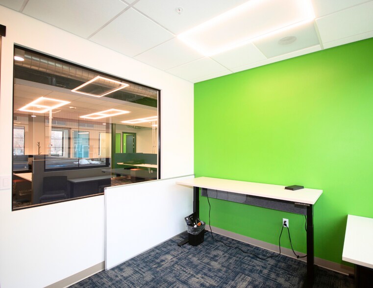 More Photos Of 2780 N Eagle Ln, Liberty Lake Office For Lease