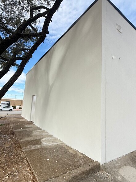 More Photos Of 1212-1222 Melbourne Rd, Hurst Unknown For Lease