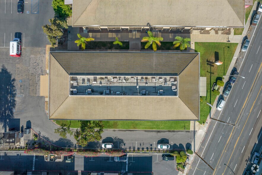 More Photos Of 10405 San Diego Mission Rd, San Diego Loft Creative Space For Lease