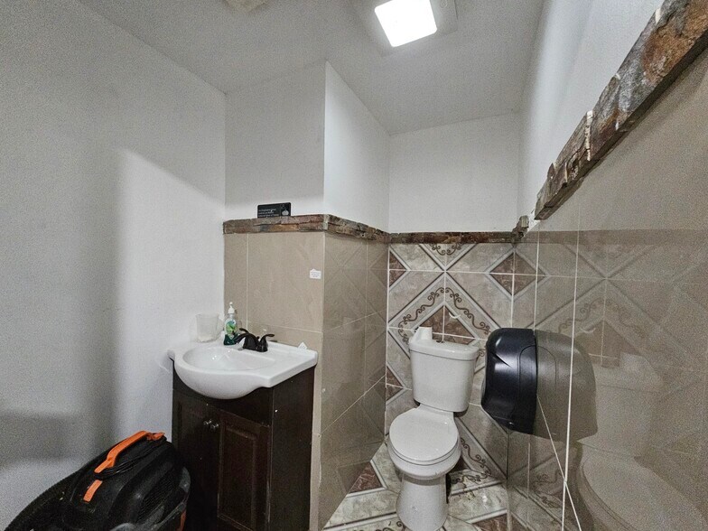 More Photos Of 1650-1656 St Nicholas Ave, New York Apartments For Lease