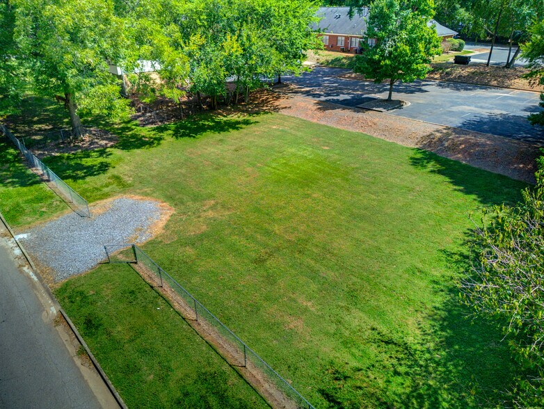 More Photos Of 129 Marble Mill Rd, Marietta Medical For Sale