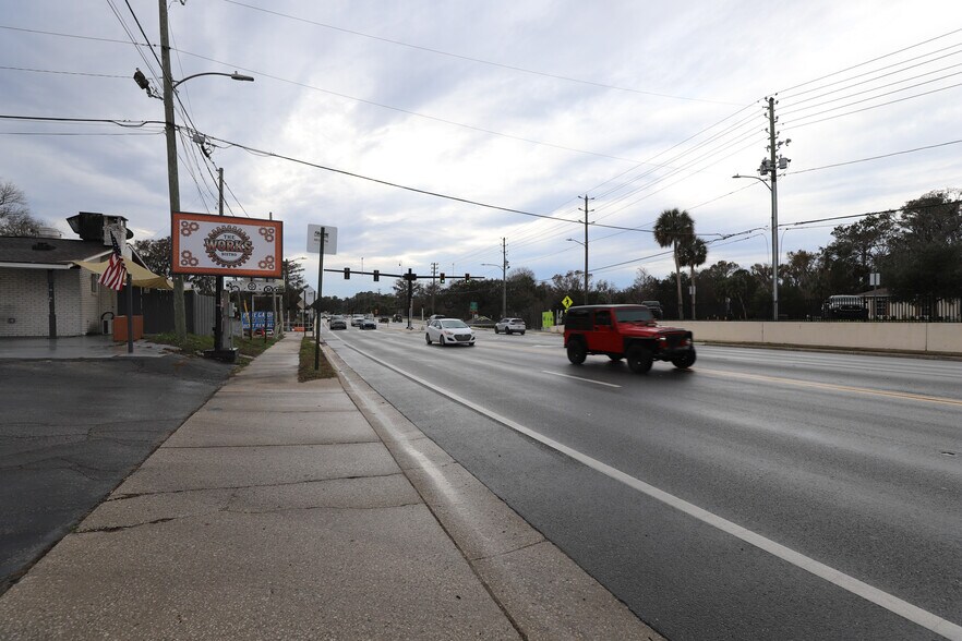 More Photos Of 12169 S Williams St, Dunnellon Restaurant For Sale