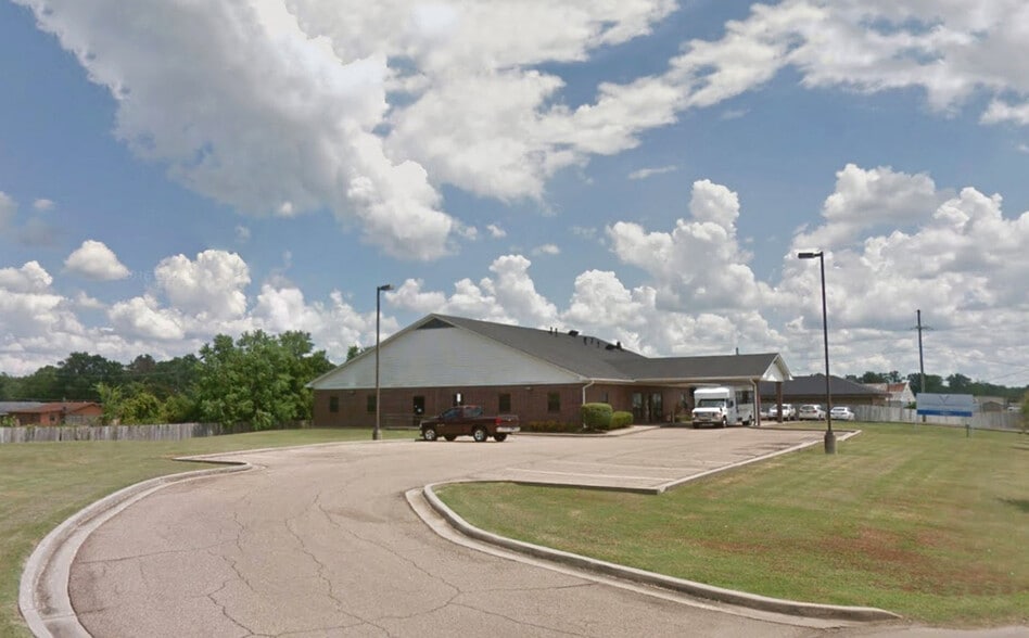 More Photos Of 1501 Southern Ave, Monroe Medical For Sale