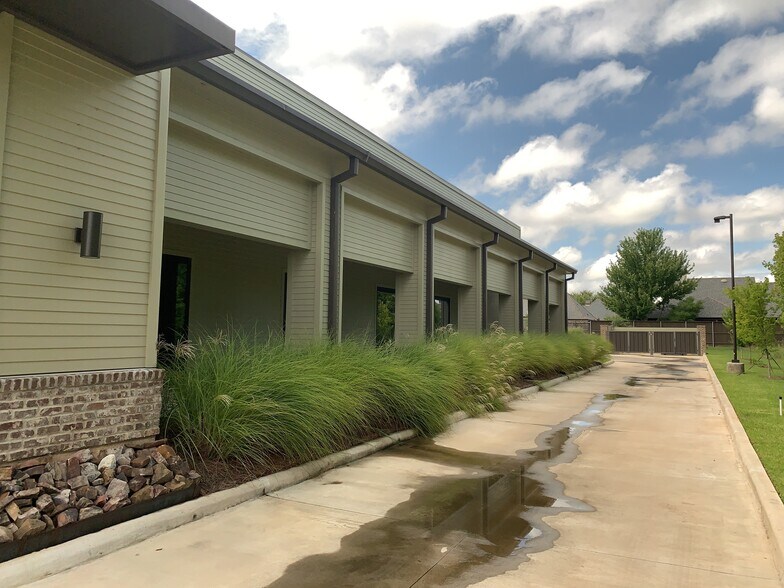 More Photos Of 6912 Fern Loop, Shreveport Medical For Sale