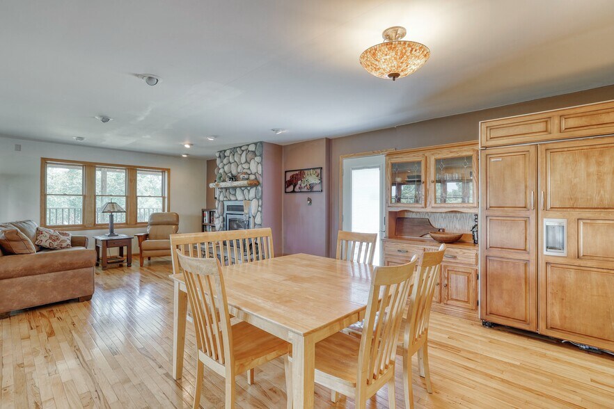 More Photos Of S73W23970 National Ave, Big Bend Flex For Sale