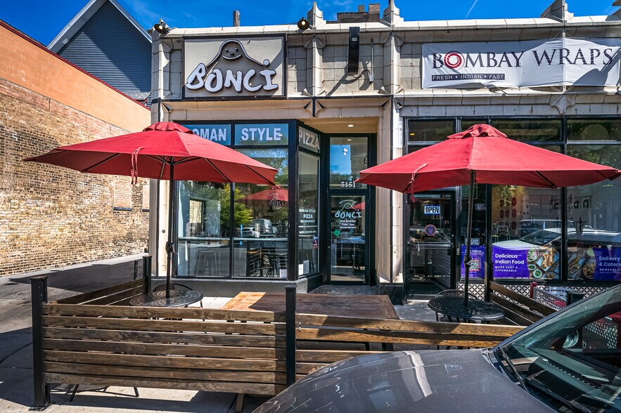 More Photos Of 3139 N Broadway St, Chicago General Retail For Sale