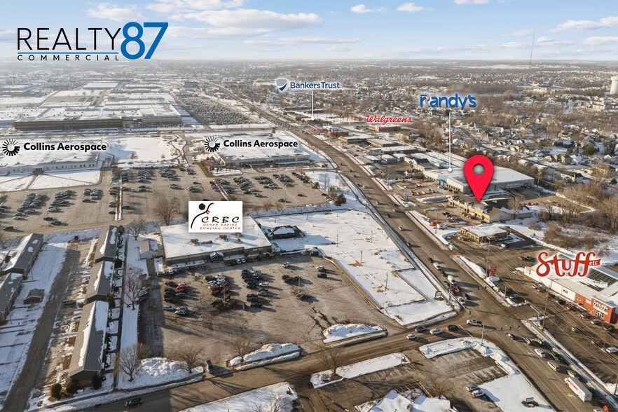 More Photos Of 266 Blairs Ferry Rd NE, Cedar Rapids Storefront For Sale