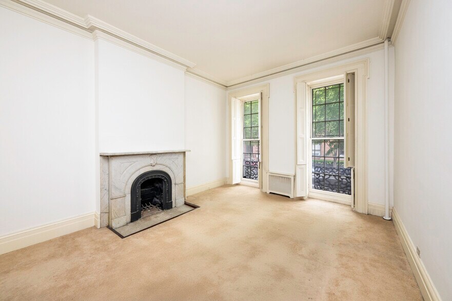 More Photos Of 248 W 12th St, New York Apartments For Sale