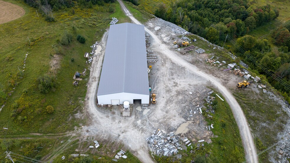 More Photos Of 441 Peck Hill Rd, New Milford Warehouse For Sale