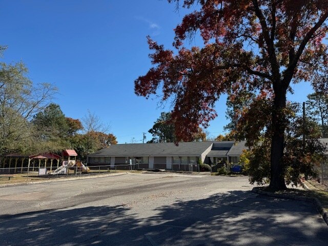 More Photos Of 511 Wilson Ave, Spring Lake Specialty For Sale