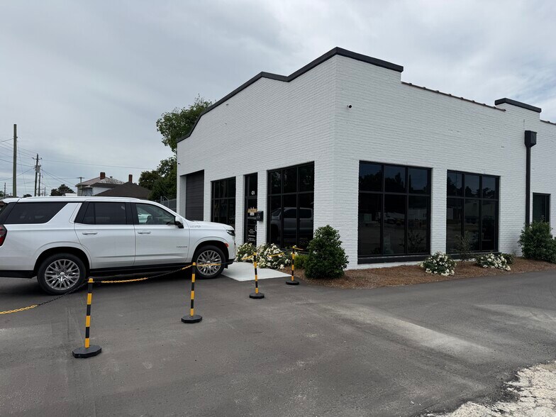 More Photos Of 424 Hackney Ave, Washington Industrial For Sale