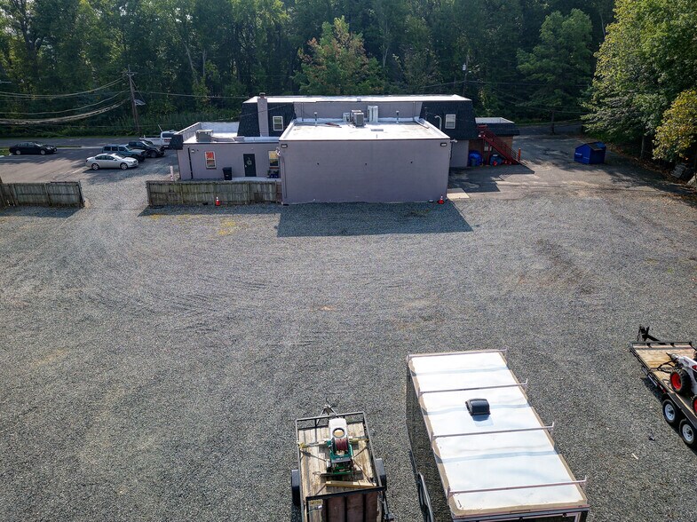 More Photos Of 2020 Fairfax Ave, Cherry Hill Office For Lease