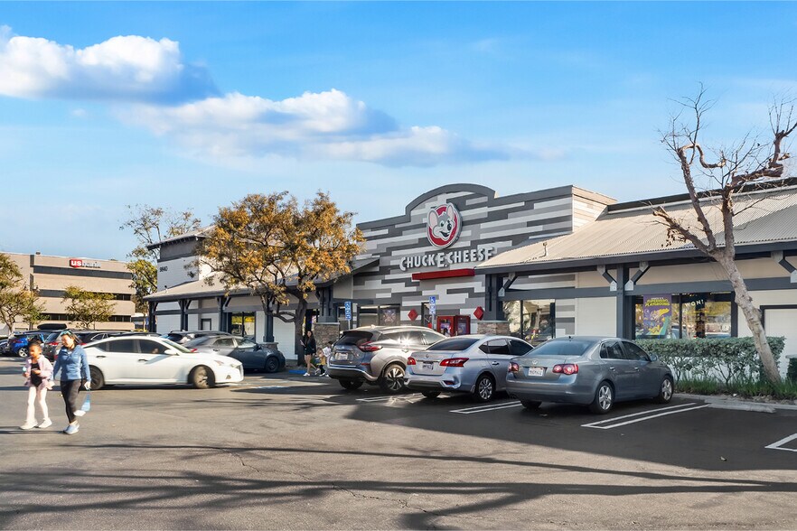 More Photos Of , San Diego General Retail For Sale