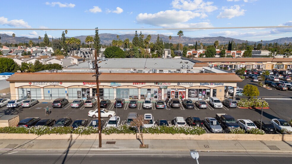 More Photos Of 20127 Saticoy St, Winnetka Unknown For Lease