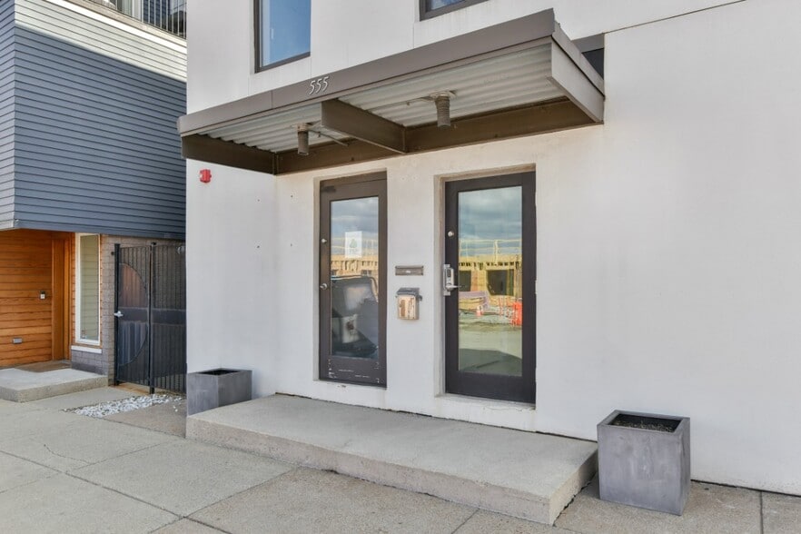 More Photos Of 555 E 2nd St, South Boston Loft Creative Space For Lease