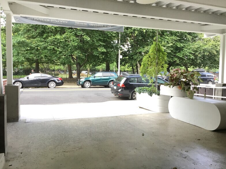 More Photos Of 888 Lorimer St, Brooklyn Loft Creative Space For Lease