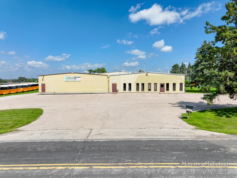 More Photos Of W8622 Willis Ray Rd, Whitewater Warehouse For Sale