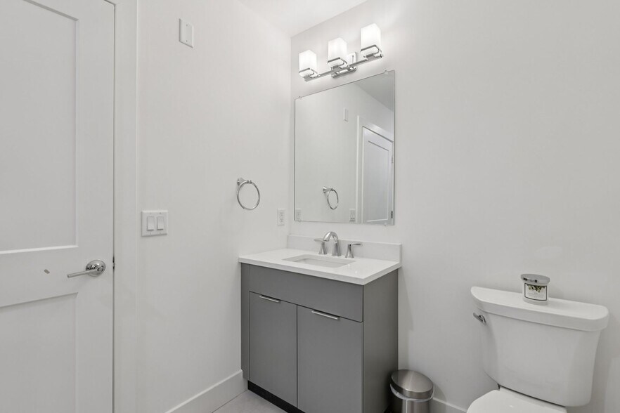 More Photos Of 10 W Westfield Ave W, Roselle Park Apartments For Lease