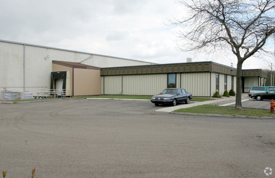 More Photos Of 5522 Aurelius Rd, Lansing Warehouse For Lease