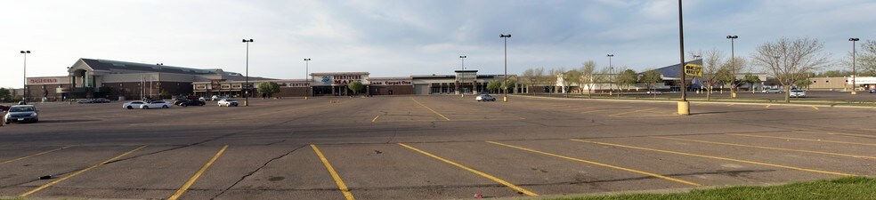 More Photos Of 2101-2120 W 41st St, Sioux Falls Unknown For Lease