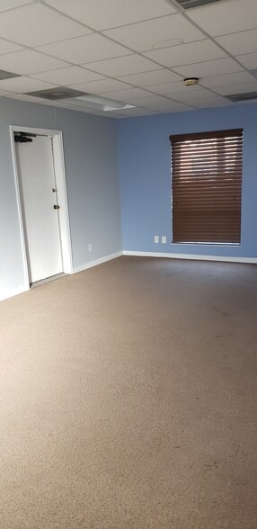 More Photos Of 1511 E Boulder St, Colorado Springs Medical For Lease