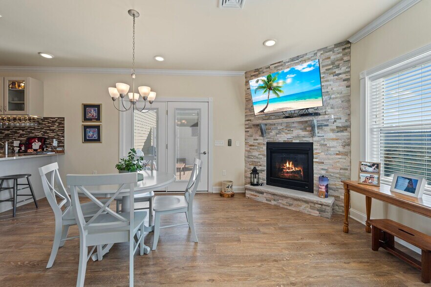 More Photos Of 501 E Franklin St, Endicott Apartments For Sale