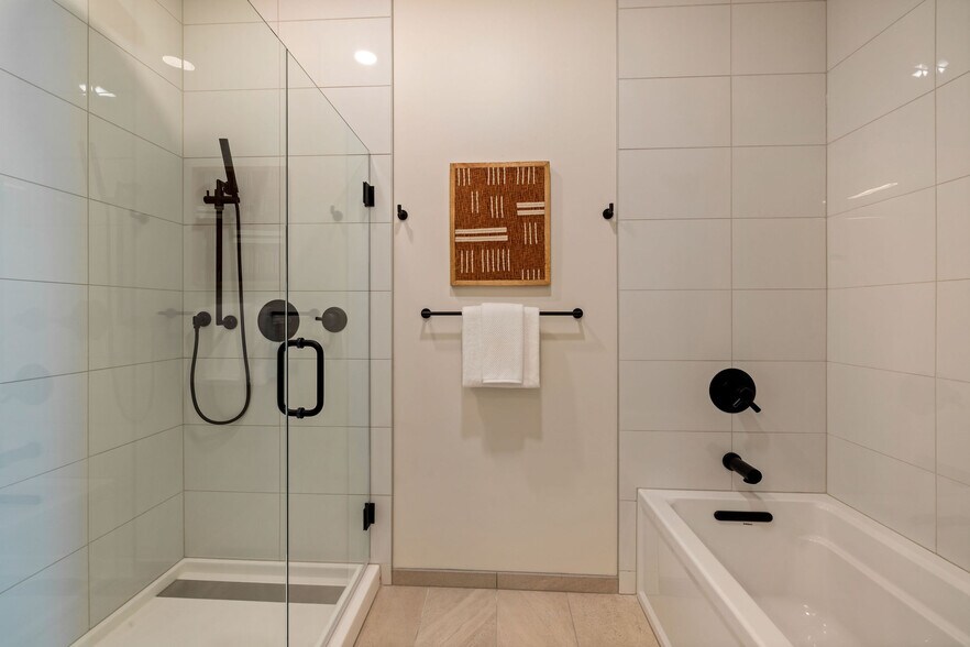 More Photos Of 2315 4th Ave, Seattle Multifamily For Sale