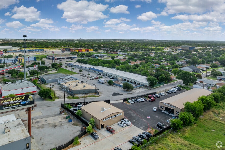 More Photos Of 8117-8165 Latigo Plz, San Antonio Unknown For Lease