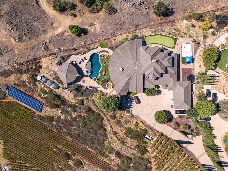 More Photos Of 2286 Sunshine Mountain Rd, San Marcos Winery Vineyard For Sale